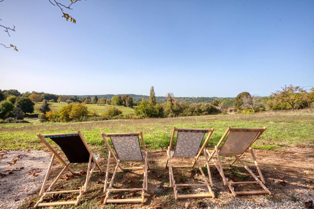 Le Jardin De Lyno Villa Belves Exterior photo